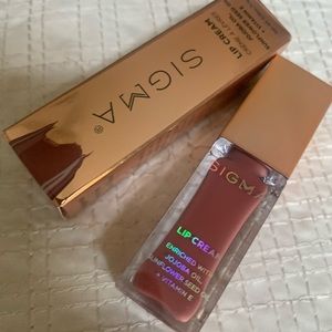 Sigma Beauty Liquid Lip Cream Lipstick in New Mod BNIB
